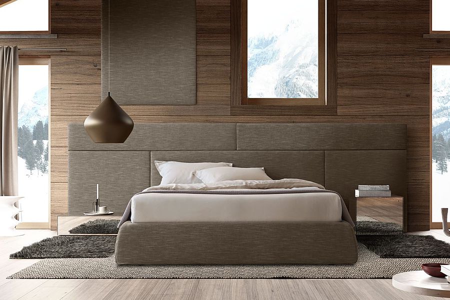 Il nostro obiettivo sono le vostre idee. La loro completa realizzazione e la soddisfazione del cliente sono i nostri traguardi principali. Per arredare il vostro hotel è necessario avere le competenze tecniche per concretizzare al meglio. Alla base del nostro lavoro, mettiamo prima di tutto l'ascolto del cliente e delle sue esigenze, gli obiettivi che vuole raggiungere, l'atmosfera che vuole trasmettere al proprio hotel, il livello qualitativo delle lavorazioni che s'intende offrire ai propri clienti. La fase di studio del progetto arredamento hotel prevede un ultimo step: il render. Attraverso esso il cliente potrà avere una visione più completa del lavoro che verrà realizzato. Inoltre in questa fase della progettazione, il Rendering consente di definire nei minimi dettagli le chiavi stilistiche ed architettoniche, prima di passare al completamento ultimo della lavorazione.  L’ultima fase è quella della realizzazione. Tutti i processi produttivi vengono monitorati e coordinati simultaneamente al fine di garantire qualità e tempi di esecuzione. 